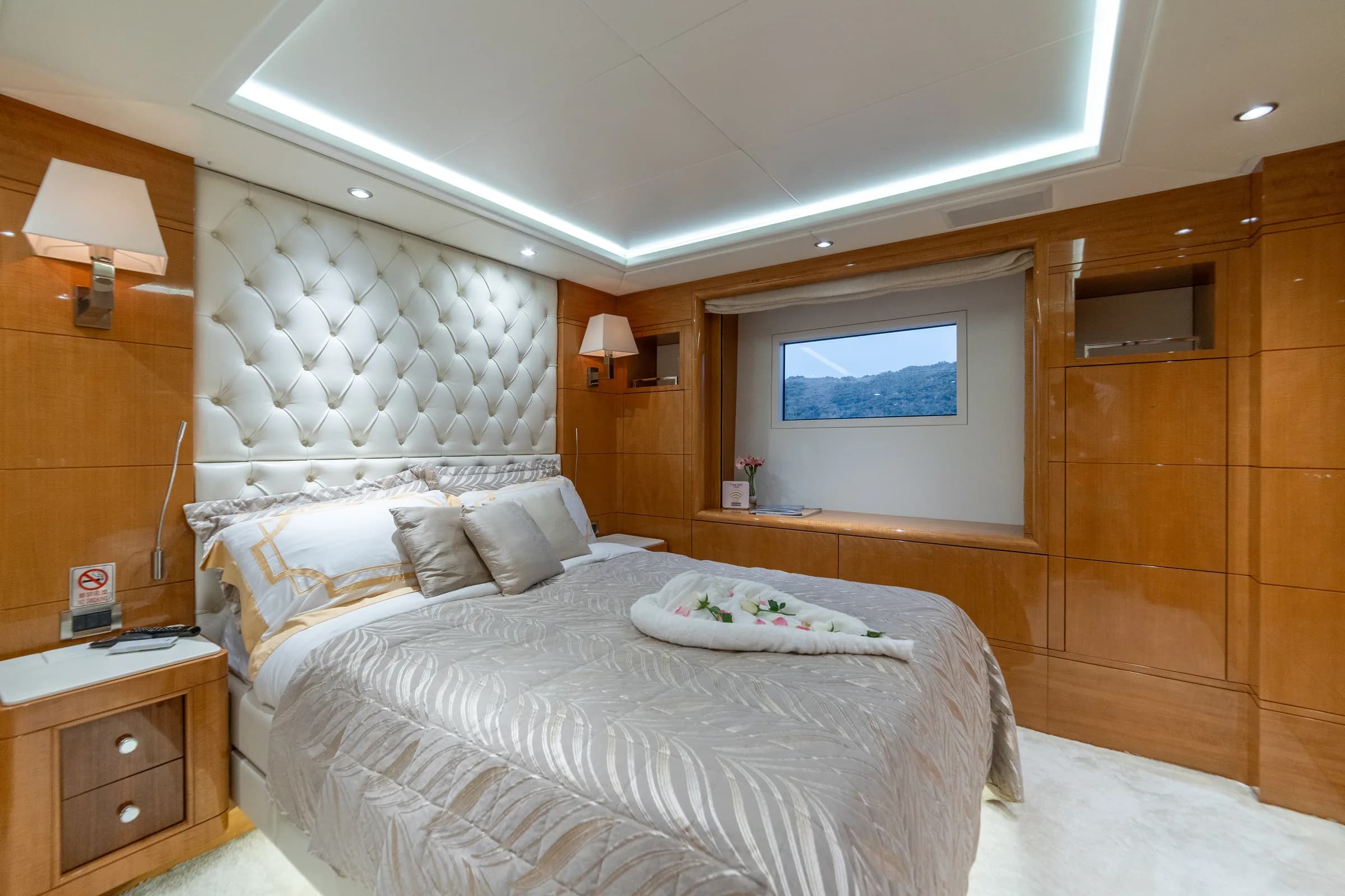 A double suite on the lower deck